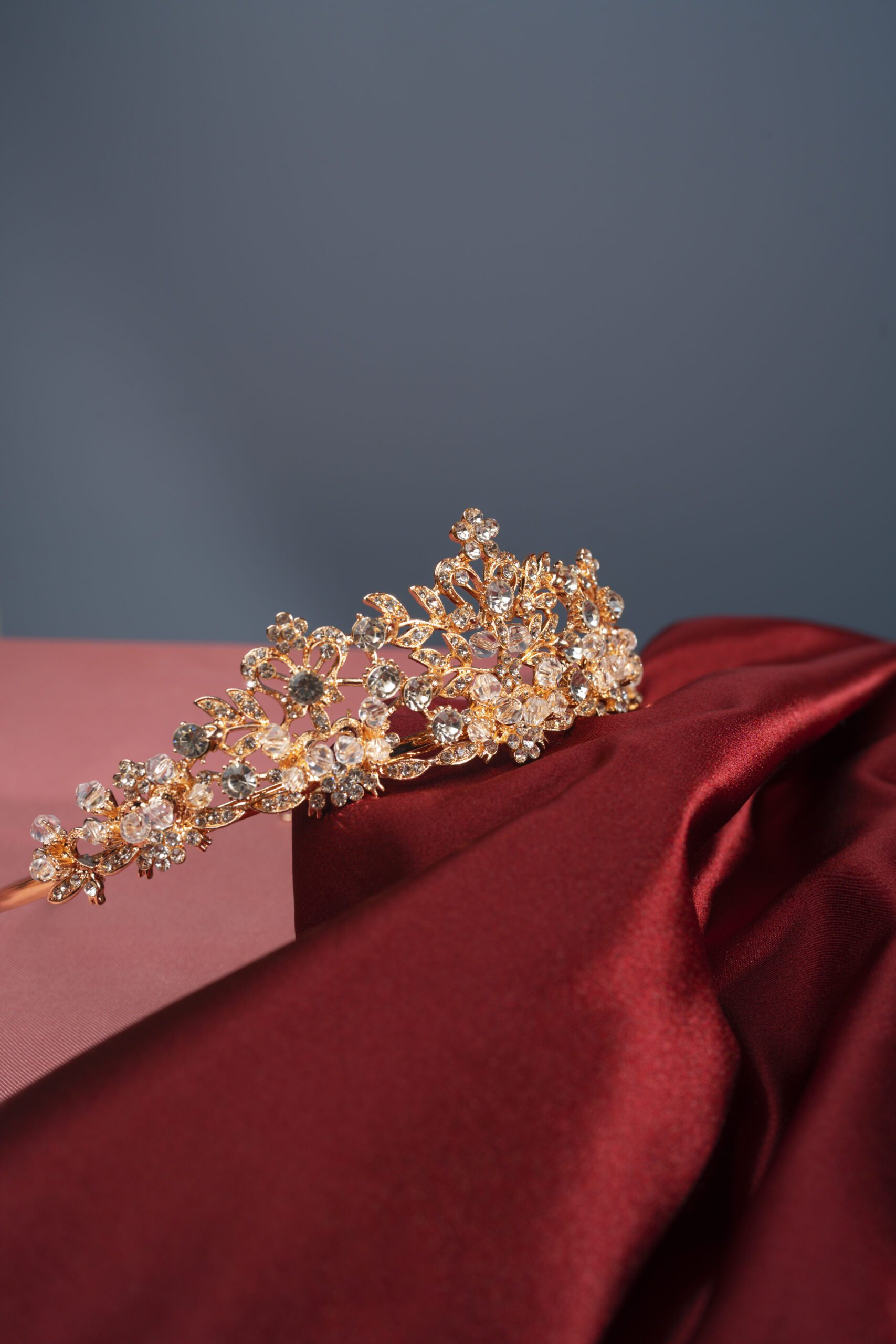 queen-crown-still-life